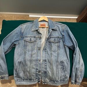 1969/gap jean jacket men's large